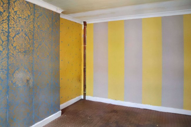 87 Victoria Road, Keighley, West Yorkshire, BD21 1JF 4