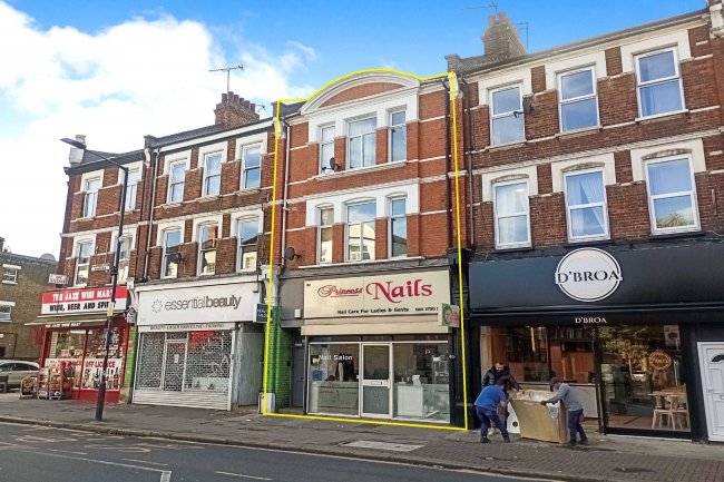 112 Chamberlayne Road, Kensal Rise, London NW10 3JP 3