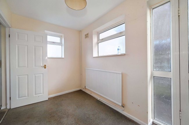 45 Fawley Road, Reading, Berkshire, RG30 3EN 2