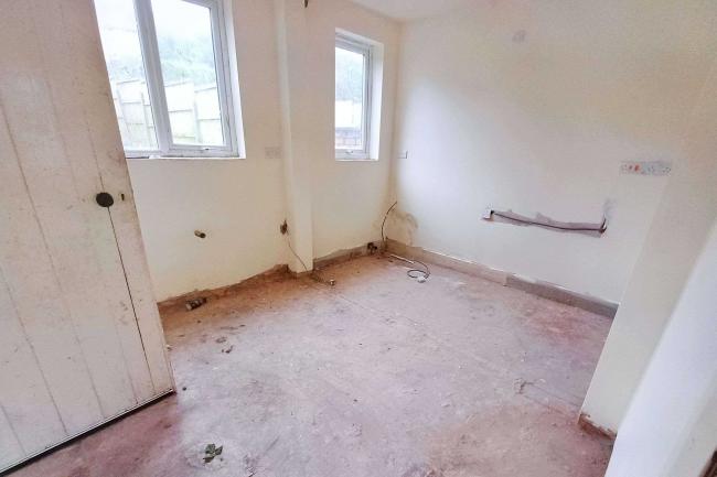 7 Colley Road, Stoke-on-trent, Staffordshire, ST6 6LQ 4