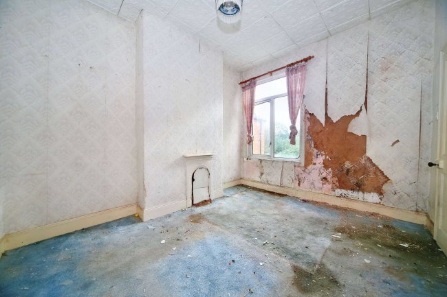 207 Grange Road, Birmingham, West Midlands, B14 7RS 2