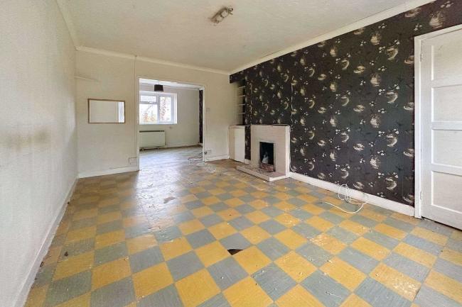 9 Mill Hill Avenue, Tidworth, Wiltshire, SP9 7JL 1