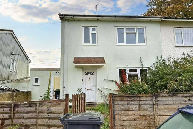 9 Mill Hill Avenue, Tidworth, Wiltshire, SP9 7JL 1