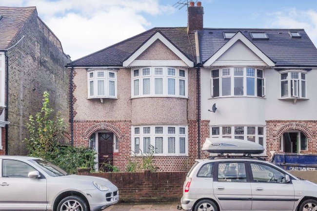 75 Stanley Road, Teddington TW11 8UB
 8