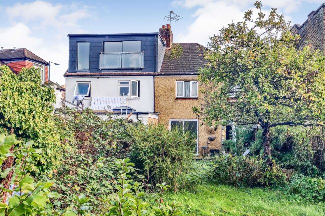 75 Stanley Road, Teddington TW11 8UB
 8