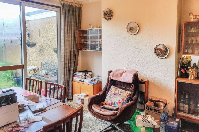 75 Stanley Road, Teddington TW11 8UB
 8