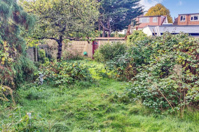 75 Stanley Road, Teddington TW11 8UB
 8