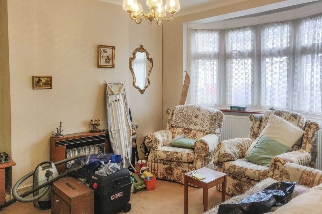 75 Stanley Road, Teddington TW11 8UB
 8