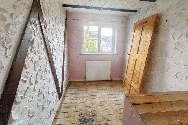 14 Glastonbury Close, Mansfield Woodhouse, Nottinghamshire, NG19 8JN 9