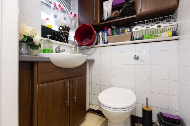 18 and 18A Crown Street, Brentwood, Essex, CM14 4BA 10