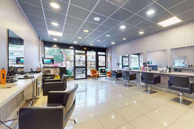 408 Brighton Road, South Croydon, CR2 6AN 7