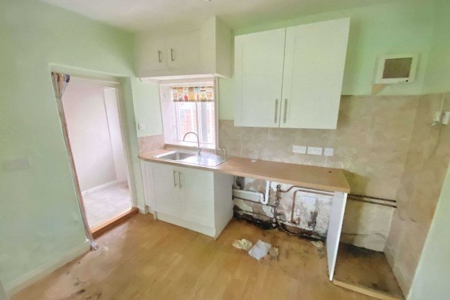 1 High Street, Rippingale, Bourne PE10 0SR 8