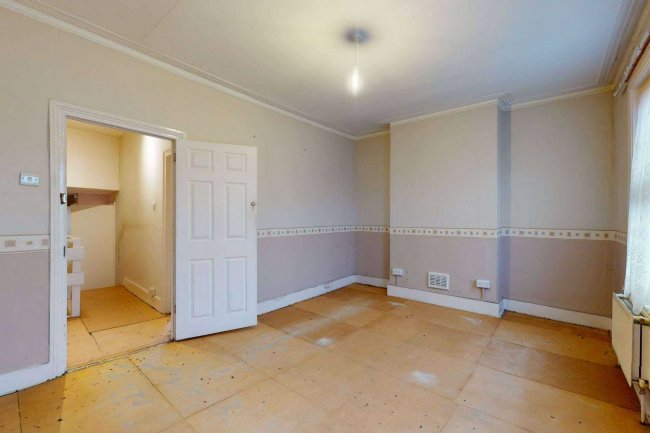 227 Milkwood Road, Herne Hill, London, SE24 0JE 5