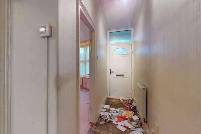 227 Milkwood Road, Herne Hill, London, SE24 0JE 5