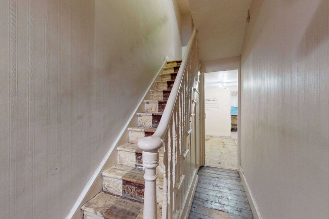 227 Milkwood Road, Herne Hill, London, SE24 0JE 5