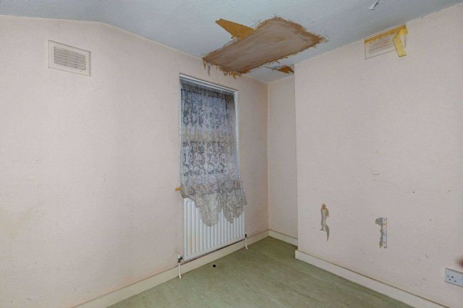 30 Poplar Road, Herne Hill, London, SE24 0BW 3