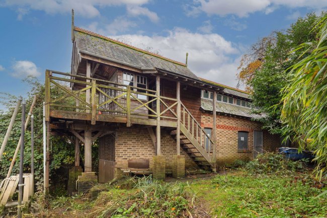 Aldous Boathouse, 20a Manor Road, Teddington, TW11 8BG 5