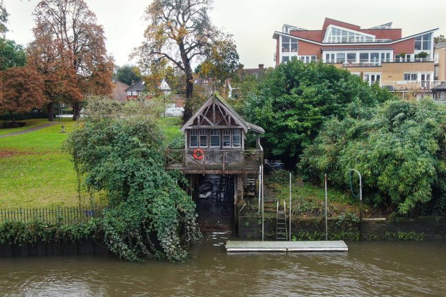 Aldous Boathouse, 20a Manor Road, Teddington, TW11 8BG 5