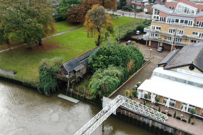 Aldous Boathouse, 20a Manor Road, Teddington, TW11 8BG 5