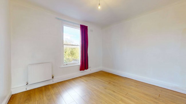 FF Flat B, 92 Wanstead Park Avenue, Manor Park, E12 5EF 6