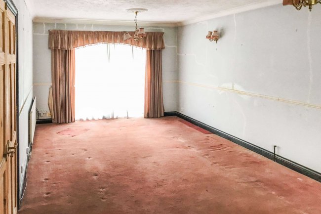 1 Hayes Lane, Canvey Island, SS8 0ES 9