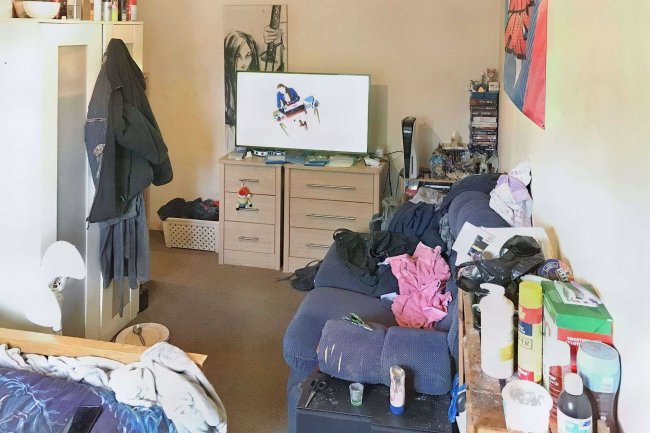 22 Wythefield, Basildon, Essex, SS13 3EN 8