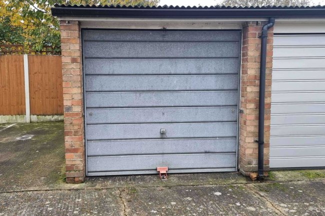 458 Staines Road West, Ashford, TW15 1RZ 8