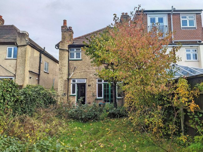 34 Cherry Hill Gardens, Croydon, Surrey, CR0 4QL 9