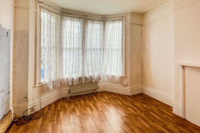 16a Elmwood Road, London, SE24 9NU 5