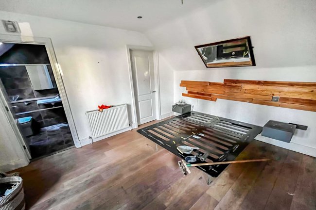 Walnut Cottage, 17 Hickmire, Wollaston, NN29 7SL 10