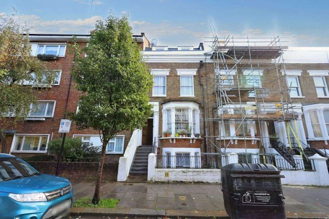 177D Kilburn Park Road, Kilburn, London, NW6 5LG 4