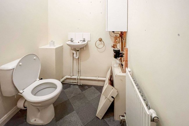 4 Station Road, Swavesey, Cambridge CB24 4QJ 4