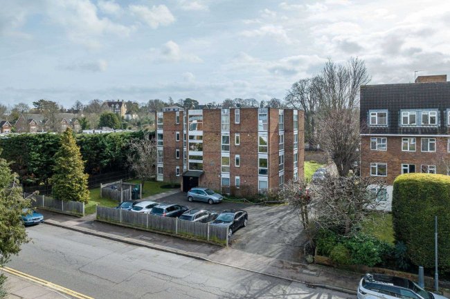 Reginald Court 64 Albermarle Road, Beckenham, BR3 5XA 9