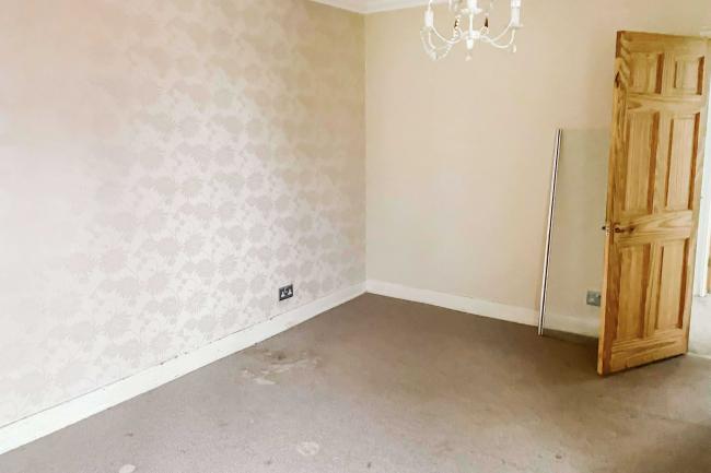 78 Staplegrove Road, Taunton, Somerset, TA1 1DJ 6