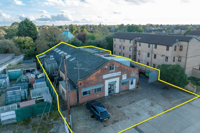 P&A Hydraulics, Swaines Industrial Estate, Ashington Road, Rochford, SS4 1RG 1