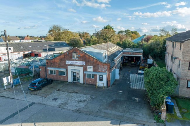 P&A Hydraulics, Swaines Industrial Estate, Ashington Road, Rochford, SS4 1RG 1