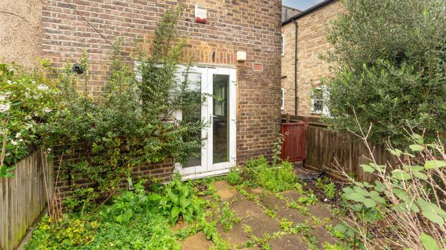 Ground Floor Flat , 31 Wycliffe Road, Wimbledon, London, SW19 1ES 4