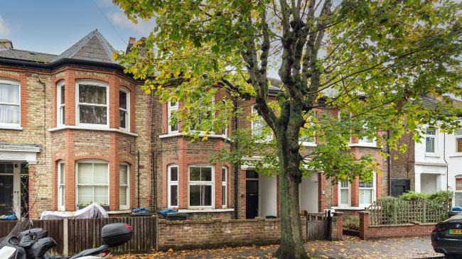 Ground Floor Flat , 31 Wycliffe Road, Wimbledon, London, SW19 1ES 4