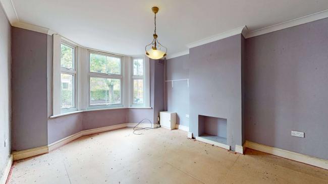 Ground Floor Flat , 31 Wycliffe Road, Wimbledon, London, SW19 1ES 4