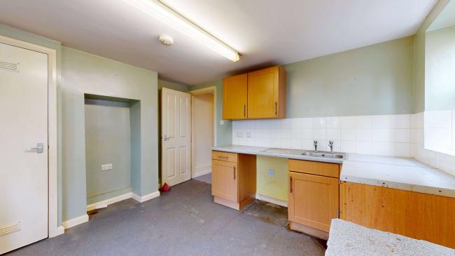 Ground Floor Flat , 31 Wycliffe Road, Wimbledon, London, SW19 1ES 4