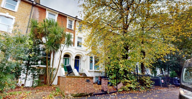 Flat B, 145 Amhurst Road, Hackney, London, E8 2AW 5