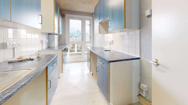 23 Sleaford House, Blackthorn Street, Bow, E3 3PY 1