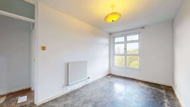 23 Sleaford House, Blackthorn Street, Bow, E3 3PY 1