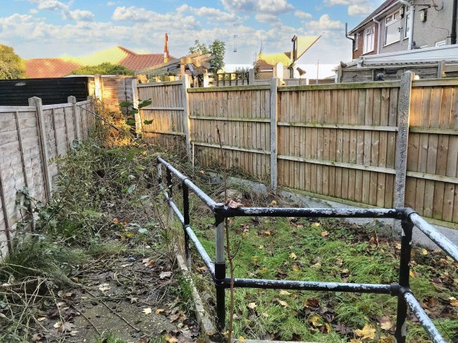 631 Becontree Avenue, Dagenham, Essex, RM8 3HP 1