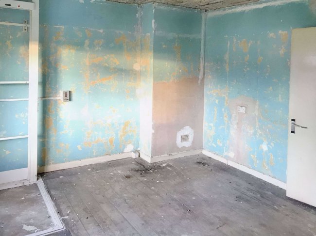 631 Becontree Avenue, Dagenham, Essex, RM8 3HP 1