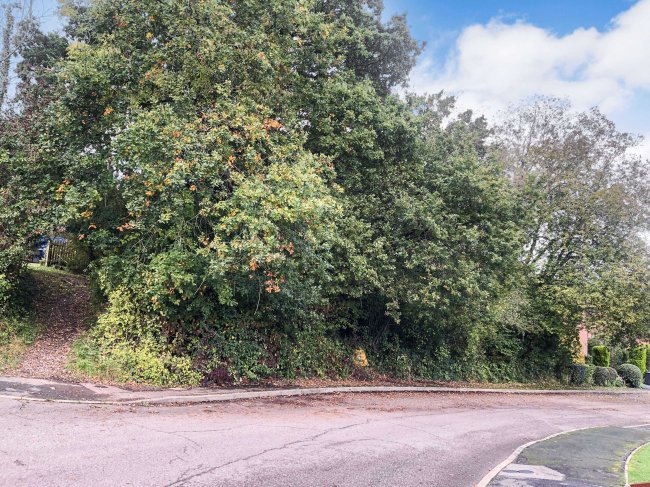 Land Adjacent To 15 Bayhams Field, Sharpthorne, RH19 4PZ 5