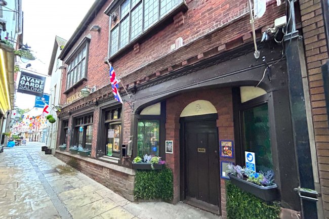 The Grapes Tavern, East Street, Hereford HR1 2LW 2