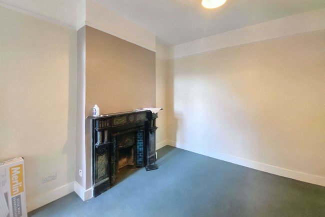5 Barlby Road, North Kensington, London, W10 6AN 2
