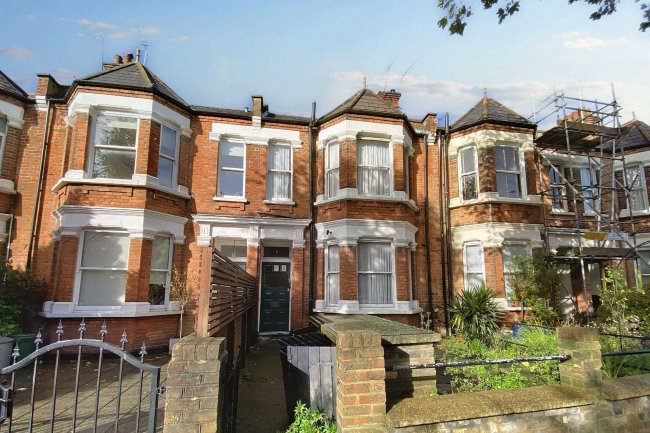 5 Barlby Road, North Kensington, London, W10 6AN 2