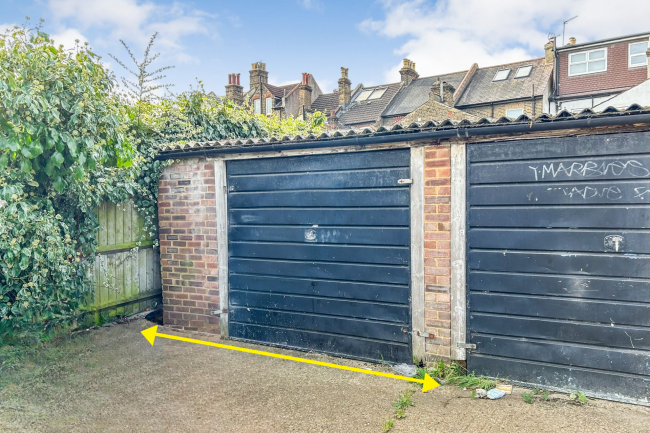 Garage 20 at the rear of 78/104 Albert Road, London, SE25 4JW 1